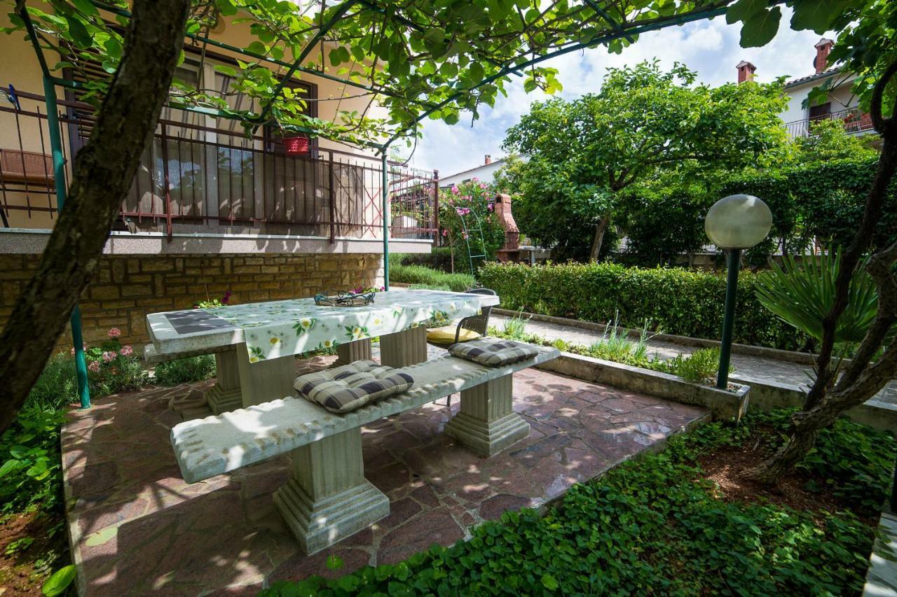 Apartments Marija Poreč Buitenkant foto