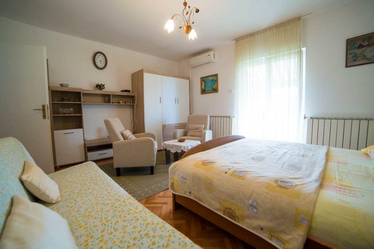 Apartments Marija Poreč Buitenkant foto
